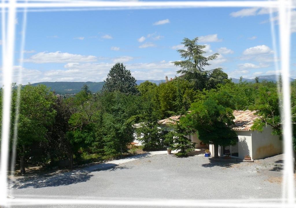 Auberge De La Couronne Lablachere Экстерьер фото