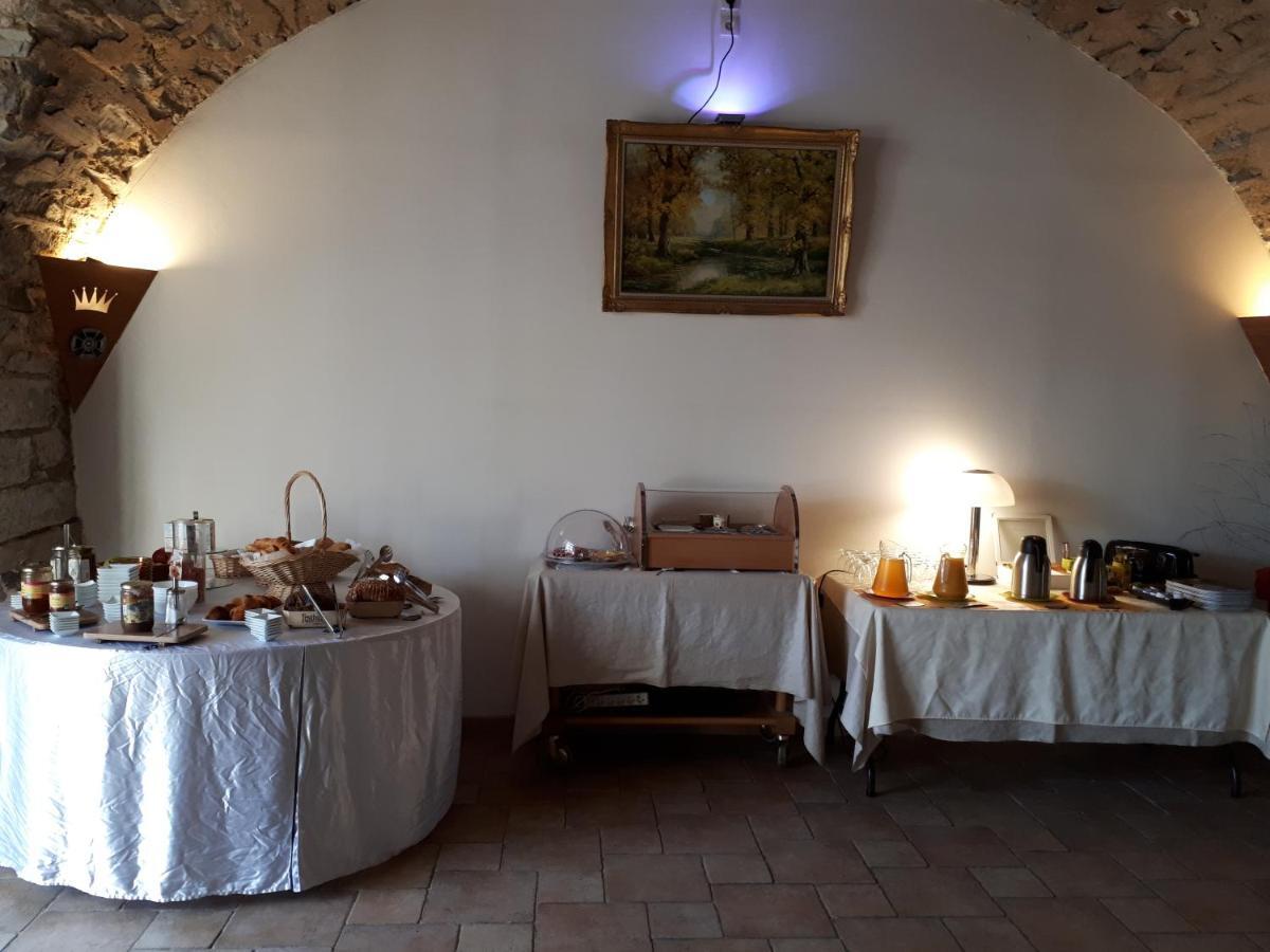 Auberge De La Couronne Lablachere Экстерьер фото